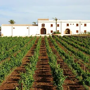 Ośrodek wypoczynkowy Baglio Donnafranca Wine, Marsala